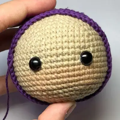 Buzz Lightyear Amigurumi Pattern step 4 - final assembly and finishing