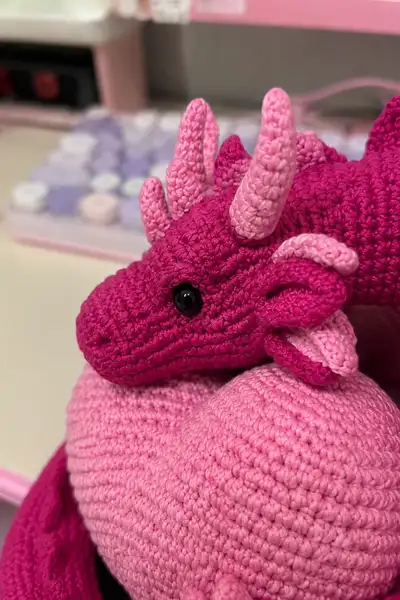 Big Magenta Valentine Dragon Curled Around a Heart Amigurumi Pattern step 2 - assembly progress