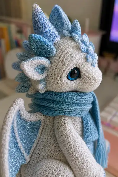 Snowy Ice Dragon with Sparkling Blue Scales Amigurumi Pattern step 2 - assembly progress