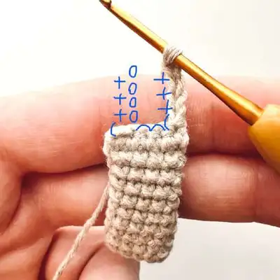 Steve & Zombie Amigurumi Pattern step 3 - details and accessories