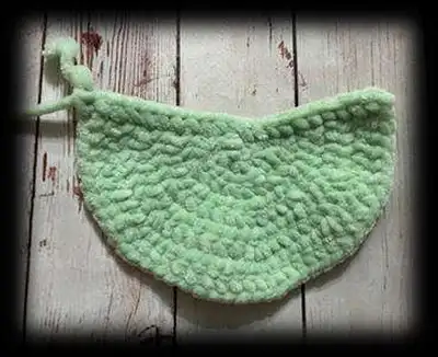 Plush Backpack Frog Amigurumi Pattern step 4 - final assembly and finishing