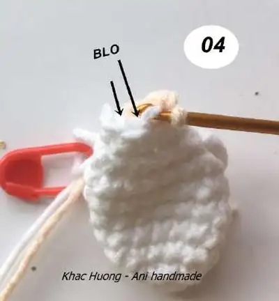 Farrah Doll Amigurumi Pattern step 4 - final assembly and finishing