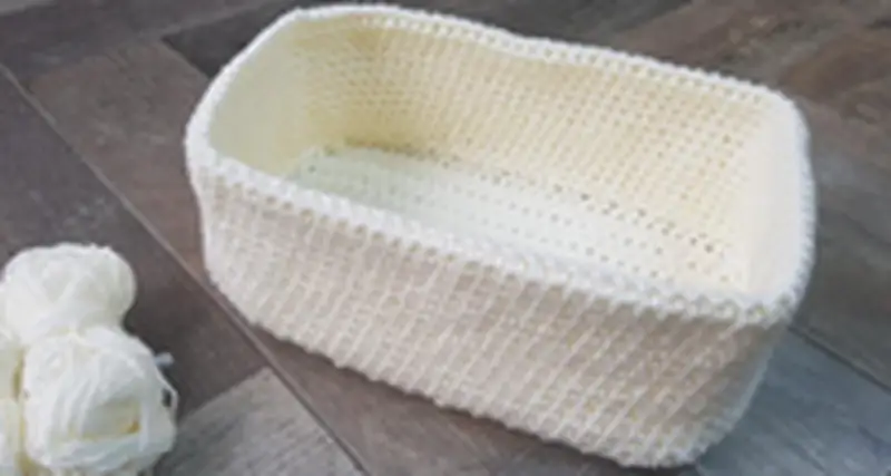 Free Beginner Friendly crochet pattern: Basic Crochet Basket Pattern - Easy to follow tutorial