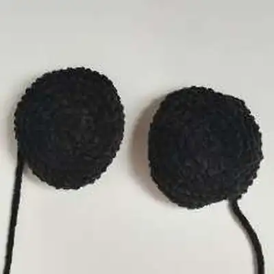 Pillow-panda Amigurumi Pattern step 3 - details and accessories