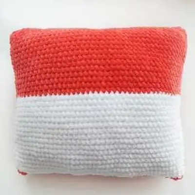 Pillow- Fox Amigurumi Pattern step 3 - details and accessories