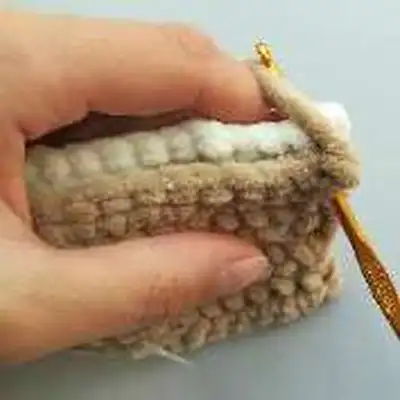 Pillow Reindeer Amigurumi Pattern step 4 - final assembly and finishing