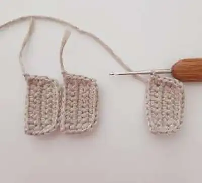 Elendan Dollhouse Amigurumi Pattern step 2 - assembly progress