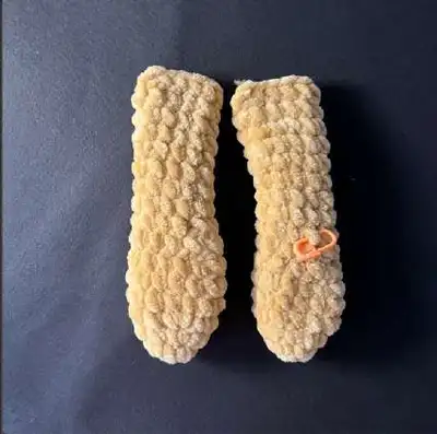Plush snuggler BUNNY Amigurumi Pattern step 3 - details and accessories
