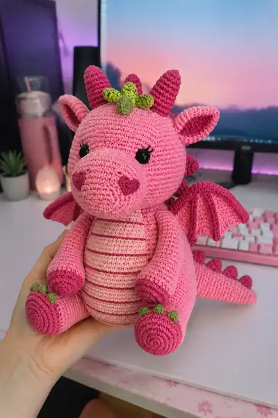 Big Strawberry Pink Dragon with Heart-Shaped Cheeks Amigurumi Pattern step 1 - construction progress