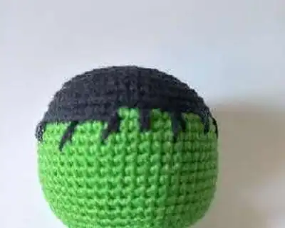 Monster Frankenstein Amigurumi Pattern step 4 - final assembly and finishing