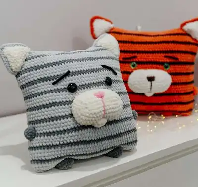 Pillow-Cat Amigurumi Pattern step 1 - construction progress