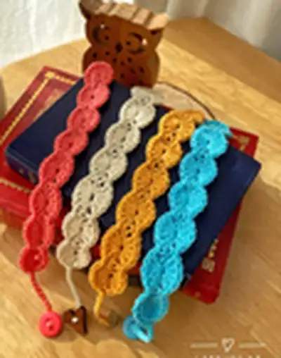 Very Shelley Bookmark Pattern step 4 - final assembly and finishing