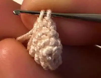 Spiderman Amigurumi Pattern step 2 - assembly progress