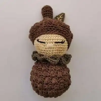 The Magic of Autumn Pine Cone Amigurumi Pattern step 2 - assembly progress