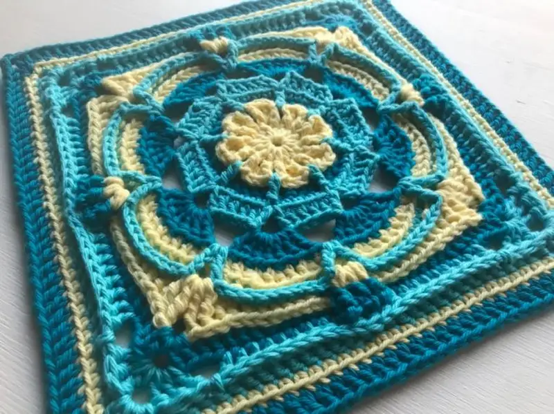 Free Intermediate crochet pattern: Margaret Square Pattern - Easy to follow tutorial