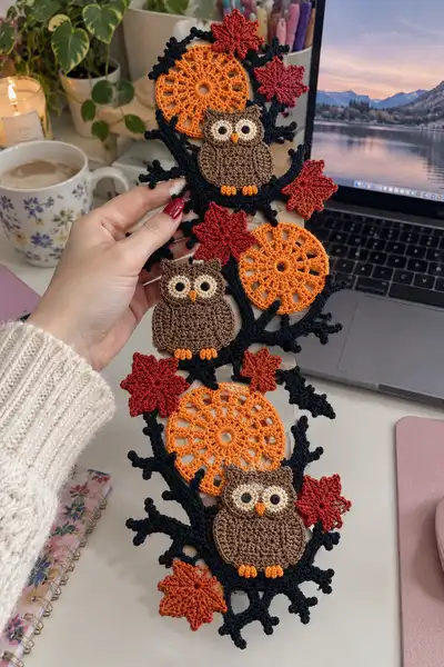 Owl and Harvest Moon Halloween Table Runner Pattern step 1 - construction progress