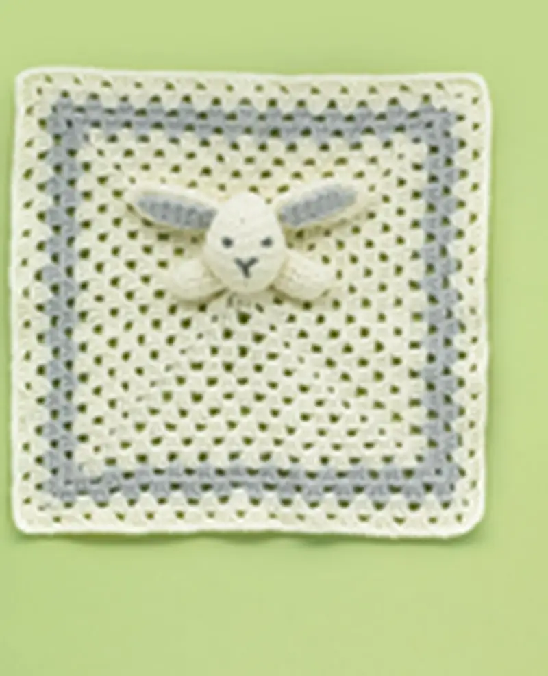 Free Intermediate crochet pattern: Sophie the Bunny Amigurumi Pattern - Easy to follow tutorial