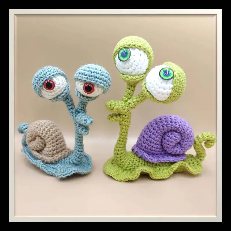 Free Intermediate crochet pattern: Snail Amigurumi Pattern - Easy to follow tutorial