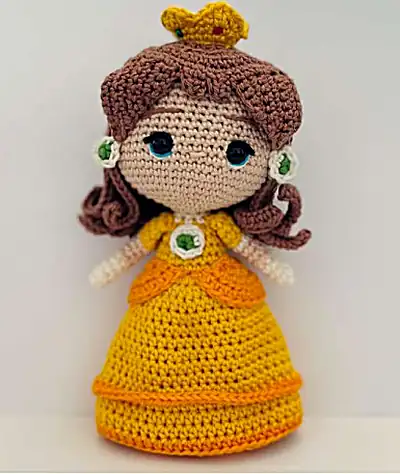 Mario Bros & Co. Amigurumi Pattern step 4 - final assembly and finishing