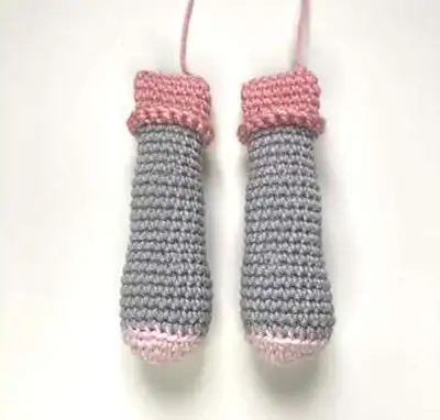 Little Elephant Amigurumi Pattern step 4 - final assembly and finishing