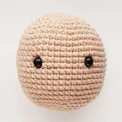 Grandpa Amigurumi Pattern step 3 - details and accessories