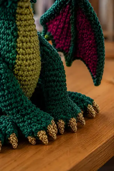 Big Emerald Dragon Amigurumi Pattern step 2 - assembly progress