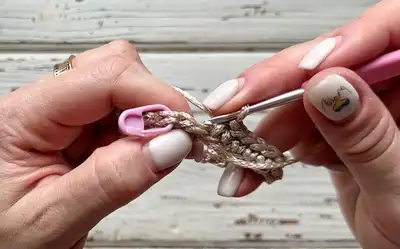 Chunky chain Pattern step 2 - assembly progress