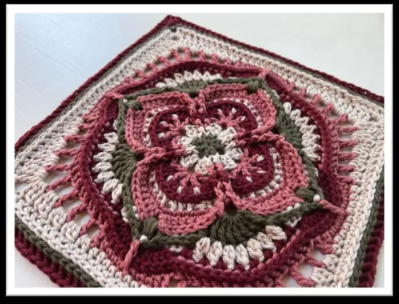 Free Intermediate crochet pattern: Sage Advice Square Pattern - Easy to follow tutorial