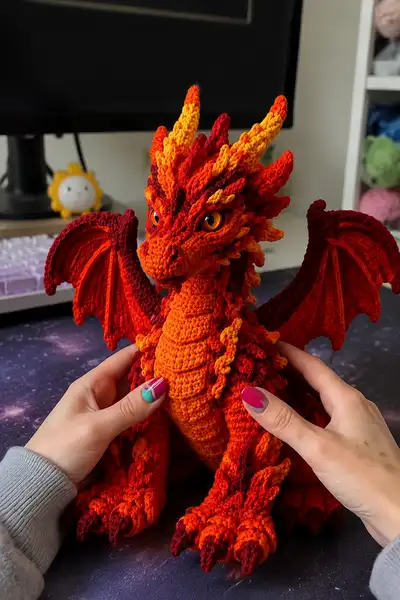 Fiery Dragon Amigurumi Pattern step 1 - construction progress