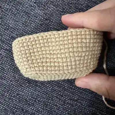 Baby Deer Amigurumi Pattern step 2 - assembly progress