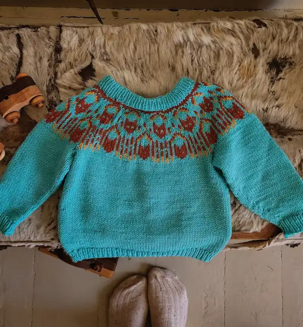 Pepper the Fox Sweater Pattern