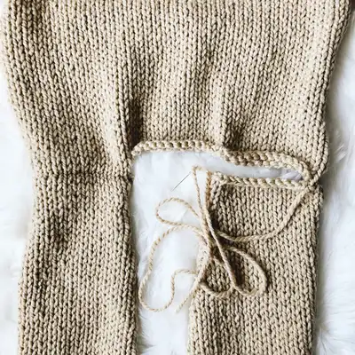 The Cannady Cardigan Pattern step 3 - details and accessories