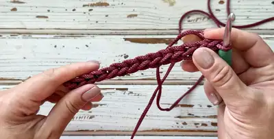 Slice Handbag Crochet Pattern step 2 - assembly progress