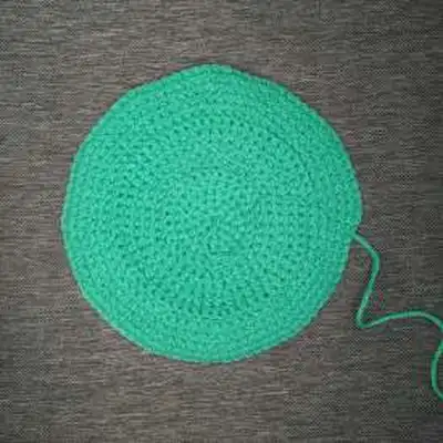 Sunflower Stacking Toy Amigurumi Pattern step 2 - assembly progress
