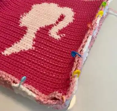Baddie Barbie Bag Pattern step 3 - details and accessories