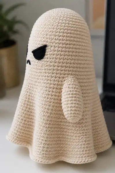 Giant Grumpy Ghost Amigurumi Pattern step 2 - assembly progress