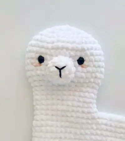 Layla the Llama Amigurumi Pattern step 4 - final assembly and finishing