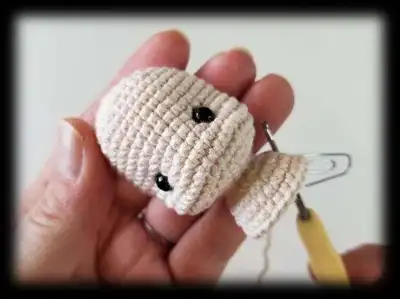 Mini Baby Doll Amigurumi Pattern step 2 - assembly progress