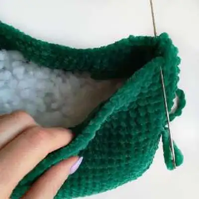 Pillow- Dino Amigurumi Pattern step 2 - assembly progress