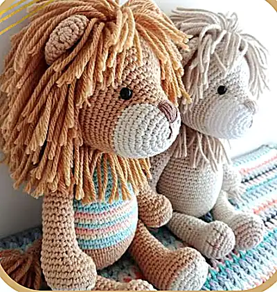 Alan the Lion Amigurumi Pattern step 3 - details and accessories