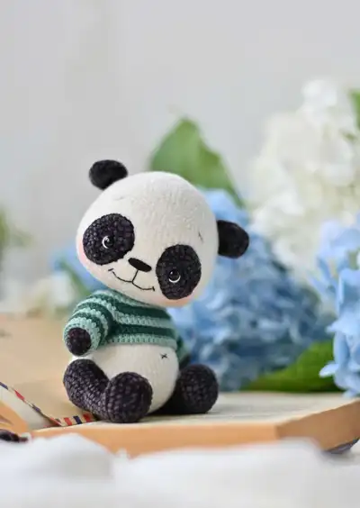 Panda Amigurumi Pattern step 1 - construction progress
