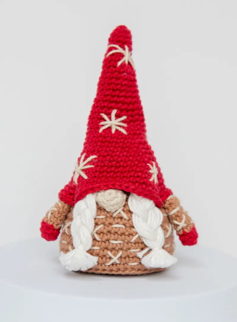 Free Intermediate crochet pattern: Festive Gnomes Amigurumi Pattern - Easy to follow tutorial