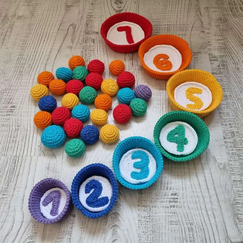 Free Intermediate crochet pattern: Counting game Amigurumi Pattern - Easy to follow tutorial