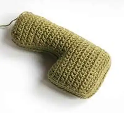 Furniture Living Room Amigurumi Pattern step 2 - assembly progress