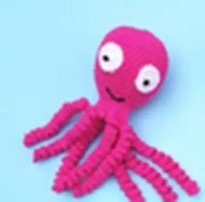 Octopus Comforter Amigurumi Pattern step 4 - final assembly and finishing