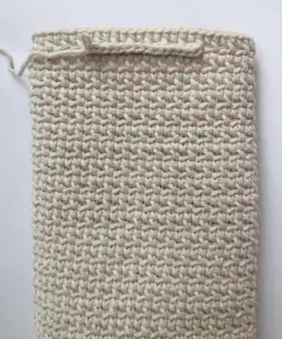 Cow Phone Pouch Amigurumi Pattern step 2 - assembly progress