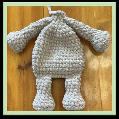 Sleepy Snuggle-saurus Rag Doll Amigurumi Pattern step 4 - final assembly and finishing