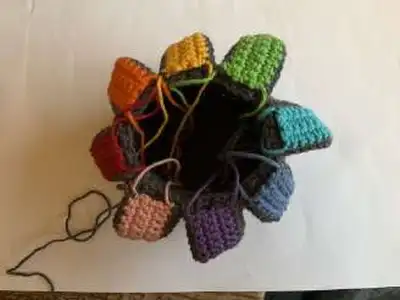 Octopus Surprise Amigurumi Pattern step 3 - details and accessories