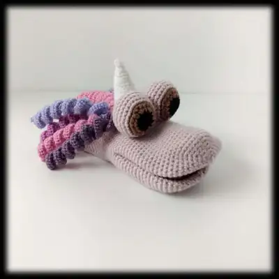 Unicorn Hand Puppet Amigurumi Pattern step 1 - construction progress