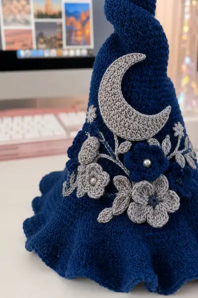 Big Midnight Blue Spiral Witch Hat with Silver Moon and Flowers Pattern step 2 - assembly progress